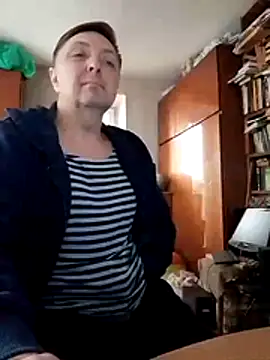 Pokaz2020 online show from 04.27.26