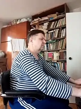 Snapshot of Pokaz2020 chatting on 05.18.26 Pokaz2020 online show from 05.18.26