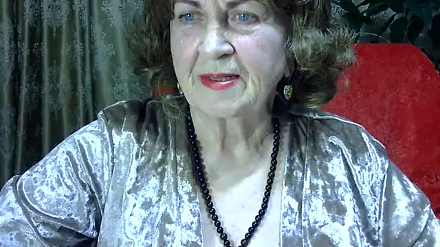 Emma52610 online show from 04.23.26