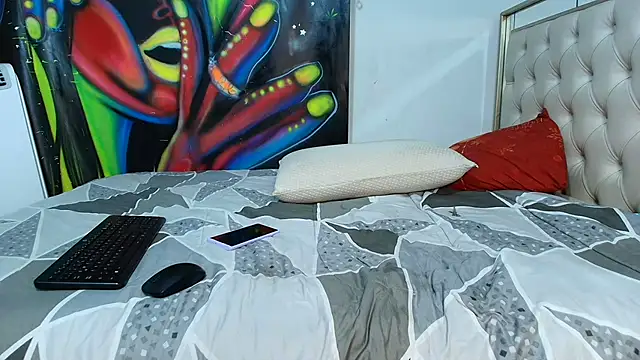 luna sexxy online show from 01.28.25