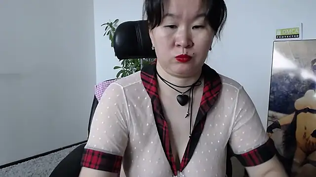 Akira xx online show from 10.26.25