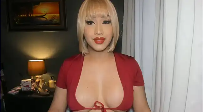 Snapshot of AliciaGundersen chatting on 03.16.25 AliciaGundersen online show from 03.16.25