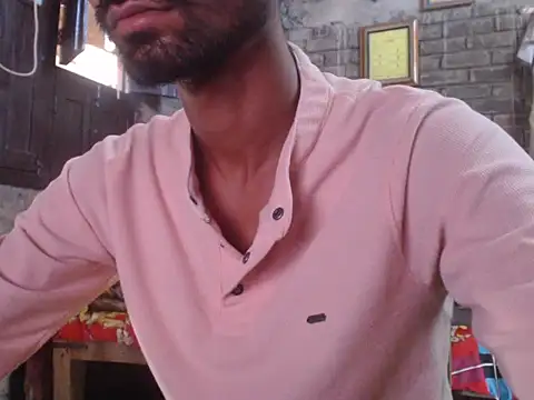 Snapshot of ThethunderPo chatting on 09.24.25 ThethunderPo online show from 09.24.25