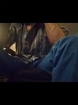 Snapshot of ROBERT0516 chatting on 02.01.26 ROBERT0516 online show from 02.01.26