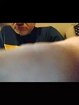 Snapshot of ROBERT0516 chatting on 02.25.26 ROBERT0516 online show from 02.25.26