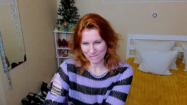 FoxySophia online show from 12.19.25