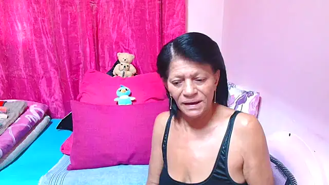 SLUTTYROXY online show from 12.20.25