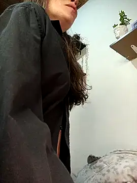 loveuu-bae online show from 01.01.25