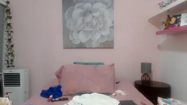 CindyCrawford online show from 04.09.26