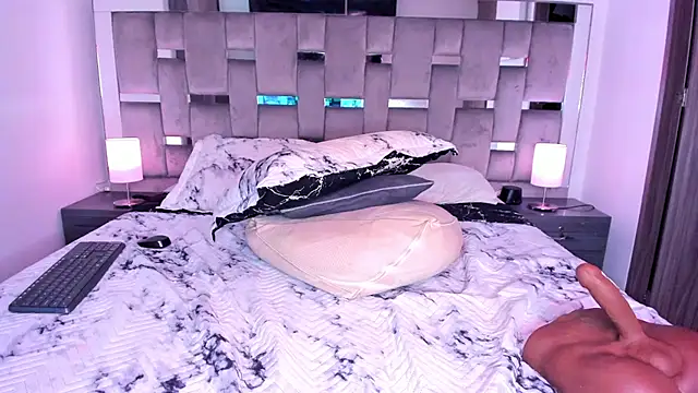 Cammiila online show from 03.22.25