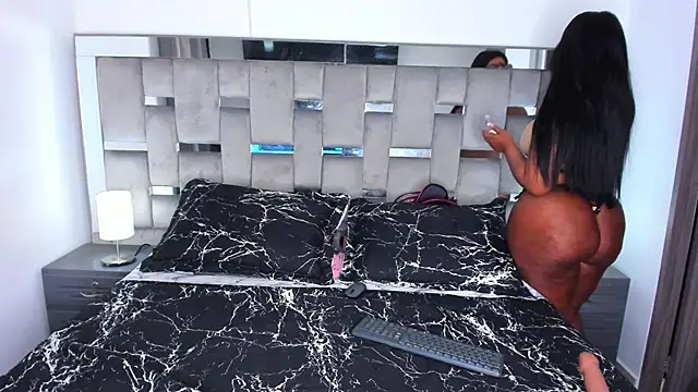 Cammiila online show from 09.20.25