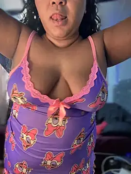 yanza2002 online show from 12.22.24