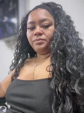 yanza2002 online show from 01.30.25