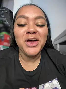 yanza2002 online show from 02.27.25