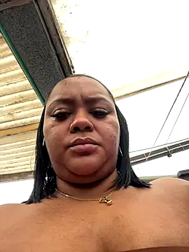 yanza2002 online show from 10.26.25