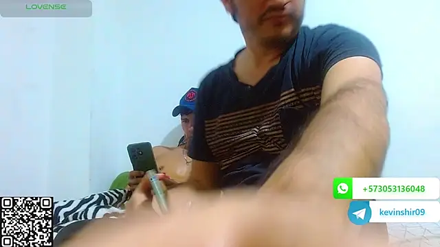 Snapshot of biglatin80 chatting on 02.01.26 biglatin80 online show from 02.01.26