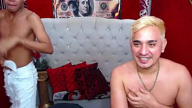 Snapshot of Jabstudyoficial chatting on 12.10.24 Jabstudyoficial online show from 12.10.24