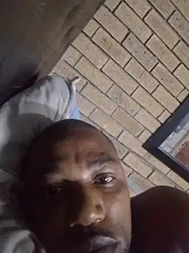 Snapshot of yhornety chatting on 11.16.25 yhornety online show from 11.16.25