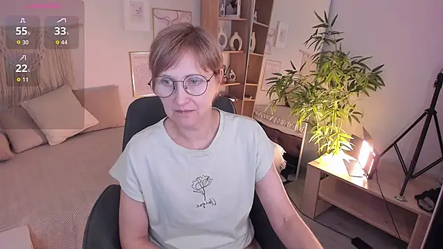 Paris Cherry online show from 01.17.26