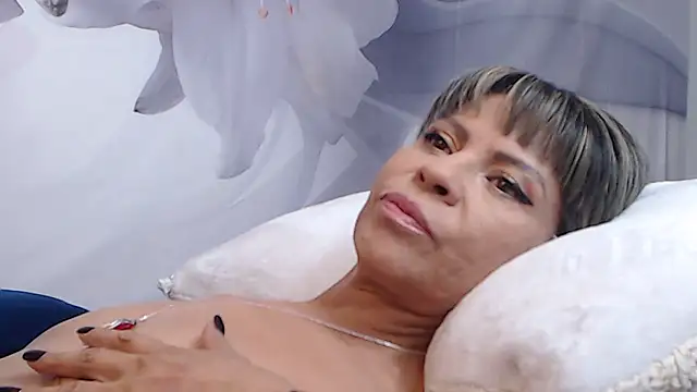 Snapshot of sofiasteven chatting on 01.21.25 sofiasteven online show from 01.21.25