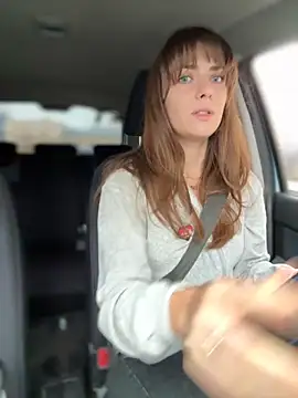 MariiD online show from 10.31.25