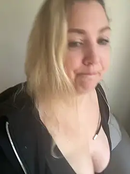 Anna Alexa online show from 01.28.25