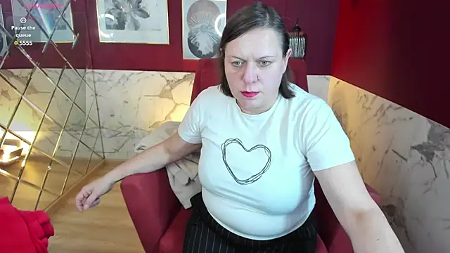 KellyPerfection online show from 02.22.25