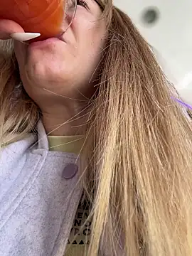 AnastasiaAniess online show from 03.25.26