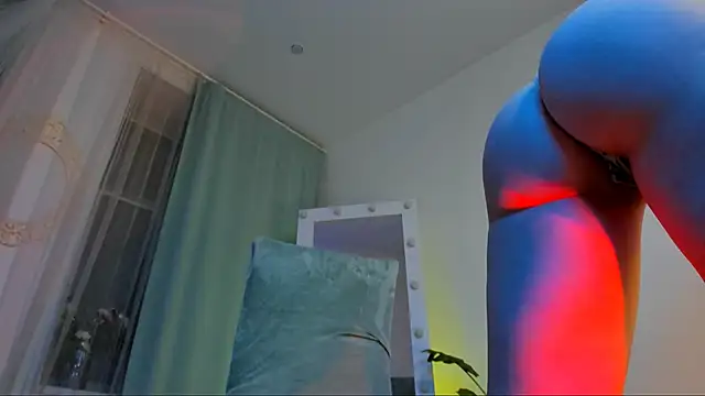 LilianKroft online show from 12.13.24