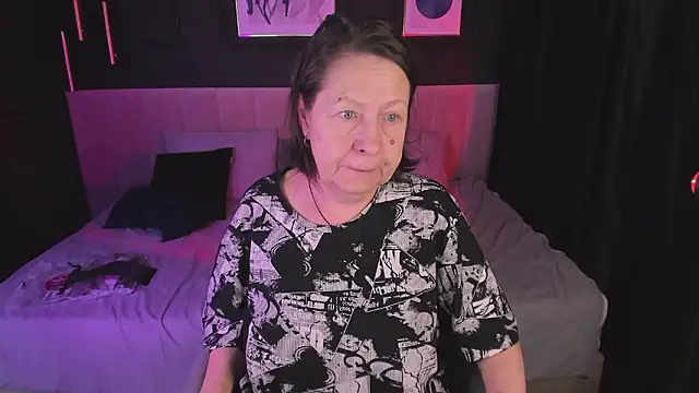 Snapshot of LindaPassionate chatting on 03.03.26 LindaPassionate online show from 03.03.26