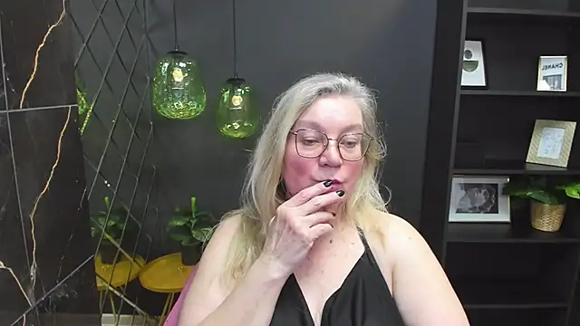 NataliMellow online show from 12.21.24