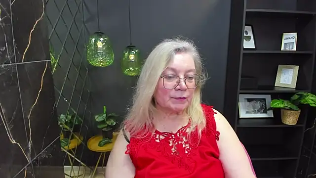 NataliMellow online show from 12.24.24