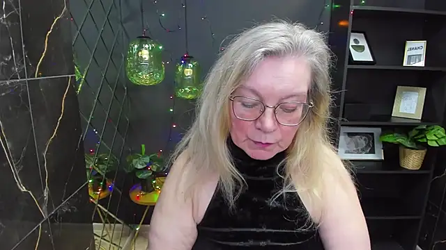 NataliMellow online show from 12.29.24