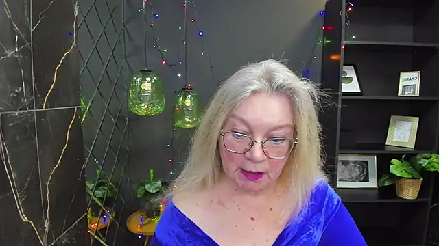 NataliMellow online show from 12.30.24