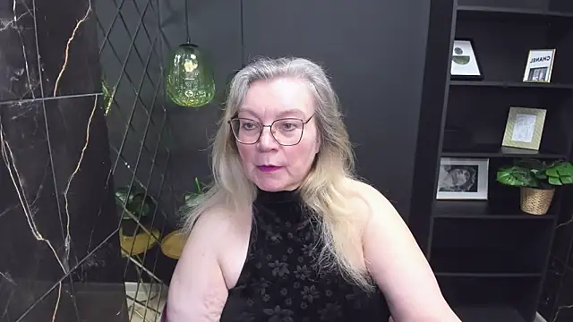 NataliMellow online show from 02.08.25