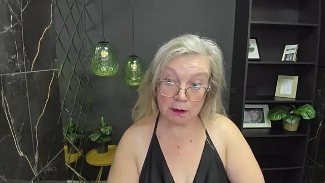 NataliMellow online show from 10.03.25