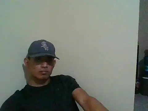 Snapshot of anonymo8976 chatting on 05.27.26 anonymo8976 online show from 05.27.26