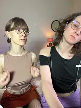 Jitoon Exe online show from 08.10.26