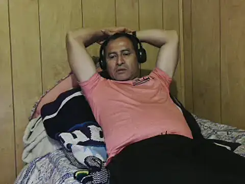 dantehot2020 online show from 12.16.24