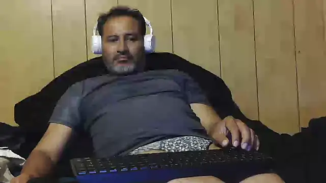 dantehot2020 online show from 10.06.25