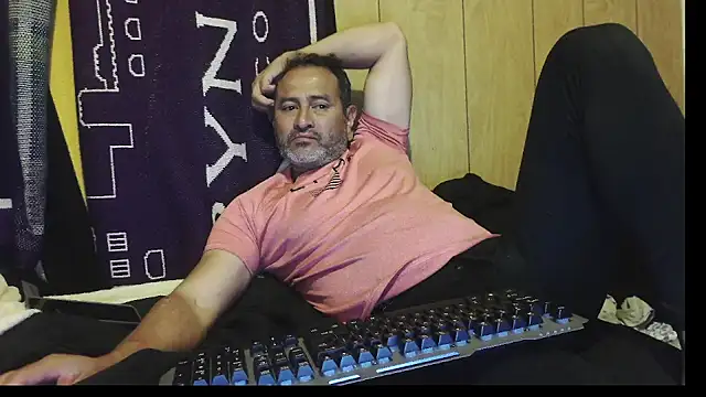 dantehot2020 online show from 03.19.26