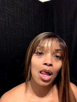 Snapshot of Rakiyahcharms chatting on 09.27.25 Rakiyahcharms online show from 09.27.25