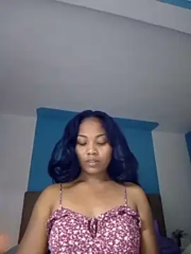 Snapshot of naya86 chatting on 06.19.26 naya86 online show from 06.19.26