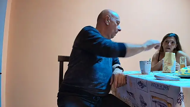 Lucy and Marco online show from 11.02.25