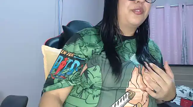 Snapshot of Pecado_ chatting on 01.09.25 Pecado online show from 01.09.25