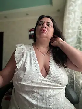 littleRikka online show from 11.16.25