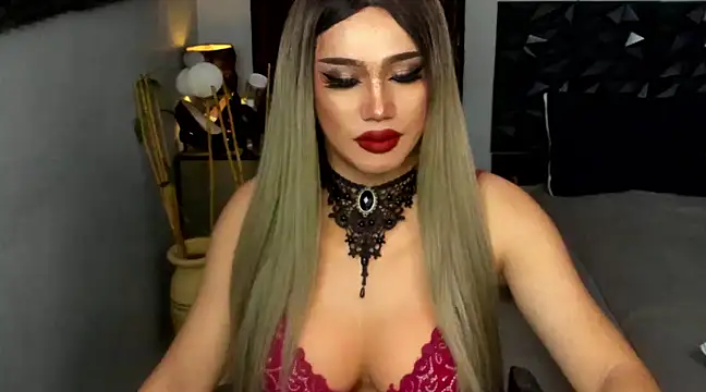 Snapshot of fancySHAINExxx chatting on 02.02.25 fancySHAINExxx online show from 02.02.25