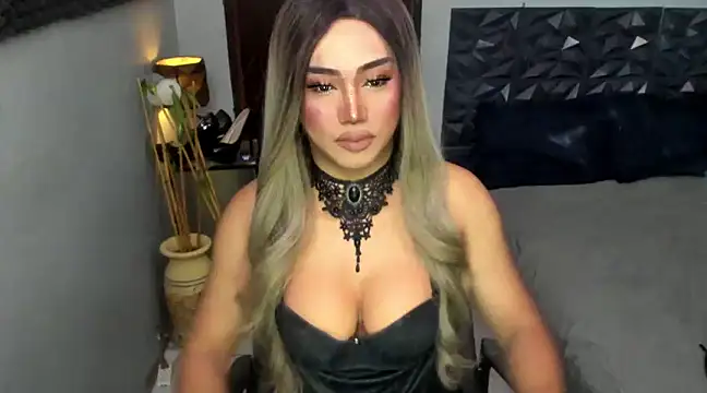 Snapshot of fancySHAINExxx chatting on 02.23.25 fancySHAINExxx online show from 02.23.25