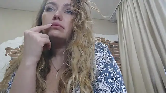 xxkristinaxx online show from 01.24.25