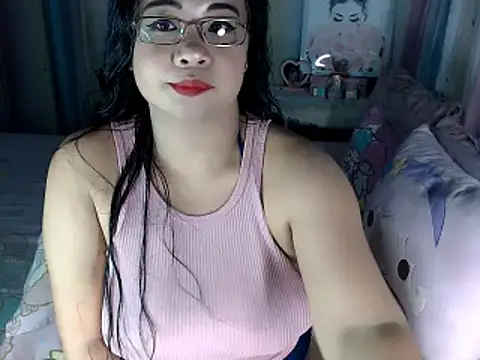 hersheykisses07 online show from 02.26.26